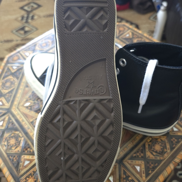 Converse Black High-Top Sneakers LEATHER Unisex Size 7 In Mens, 9 In Womens - Picture 12 of 16